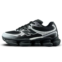 New Balance 2000 BLACK