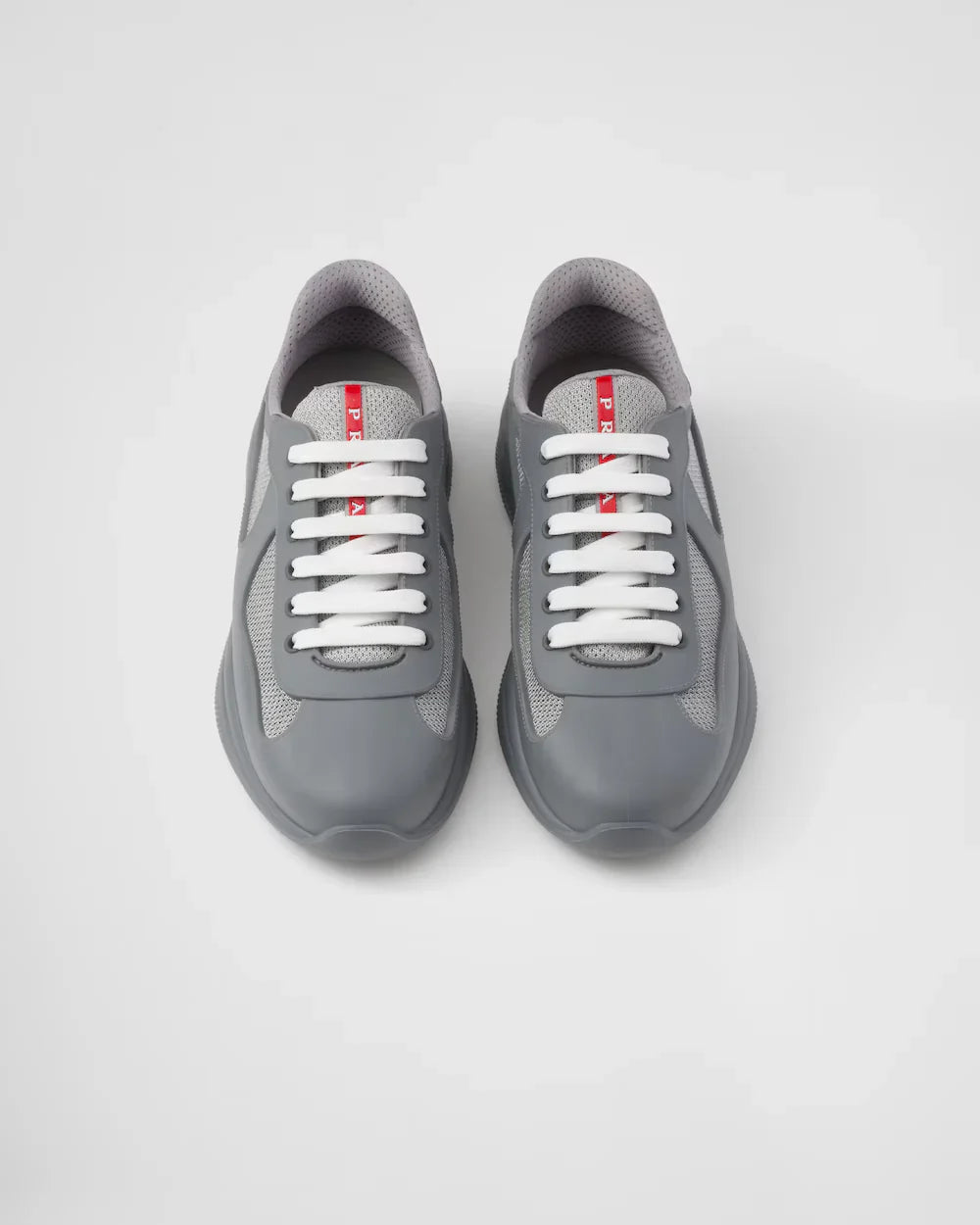 PRADA America’s Cup Gris