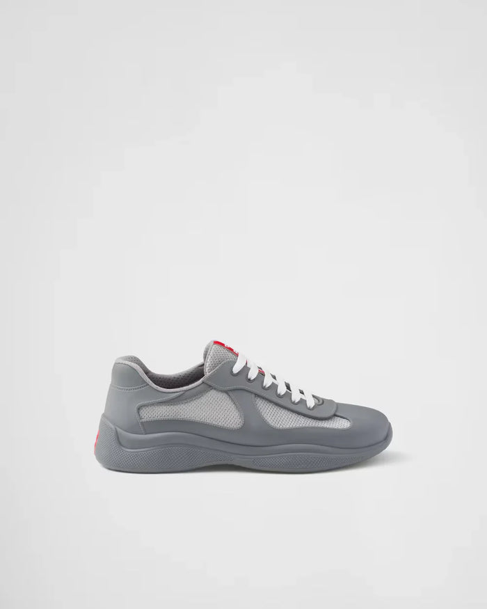 PRADA America’s Cup Gris