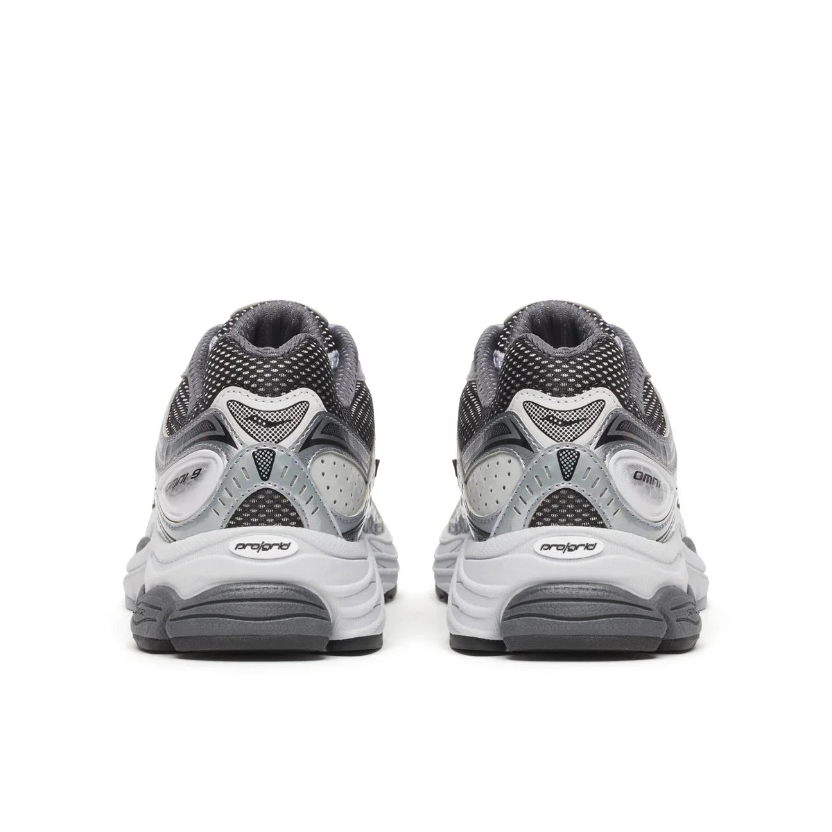 SAUCONY PROGRID OMNI 9
